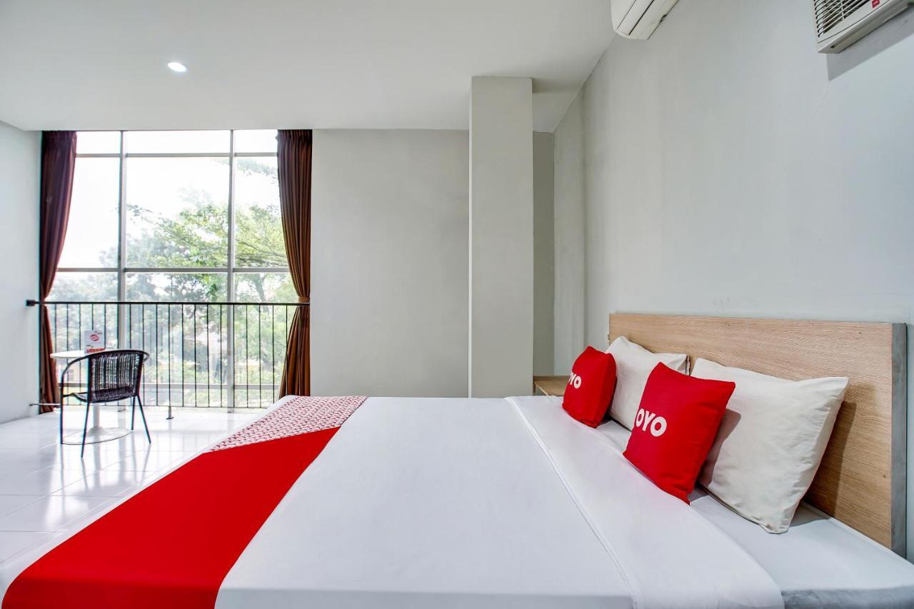 Reddoorz @ Pelajar Pejuang 3 Hotell Bandung Exteriör bild