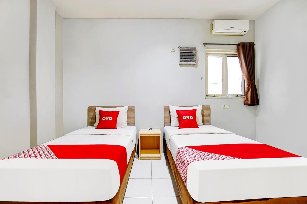 Reddoorz @ Pelajar Pejuang 3 Hotell Bandung Exteriör bild